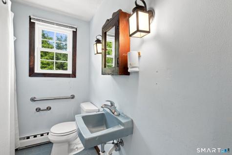 30 Bridge Street Ellington CT 06029