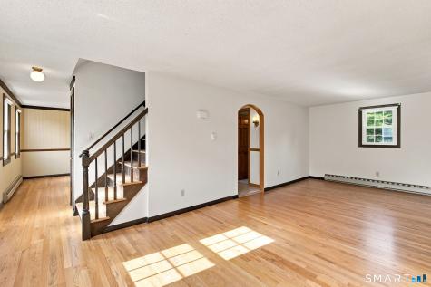 30 Bridge Street Ellington CT 06029