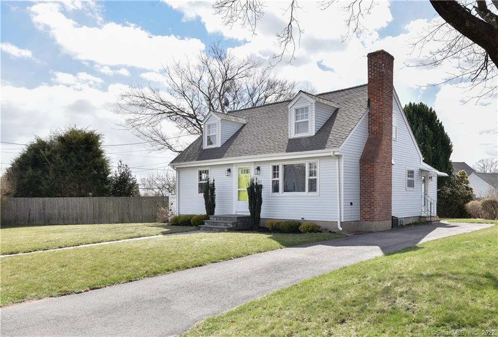 31 Cambridge Street Fairfield CT 06824