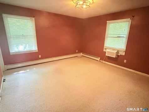 77 Evergreen Avenue Hamden CT 06518