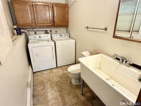 77 Evergreen Avenue Hamden CT 06518