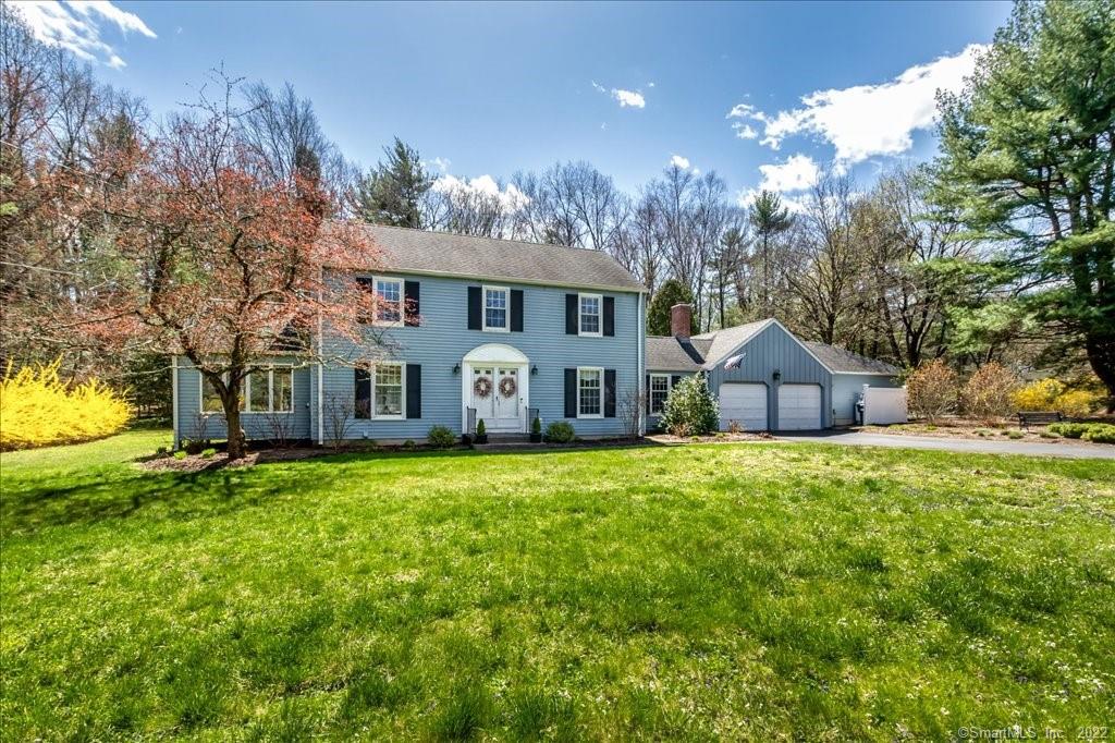 3 Fleetwood Drive Simsbury CT 06070