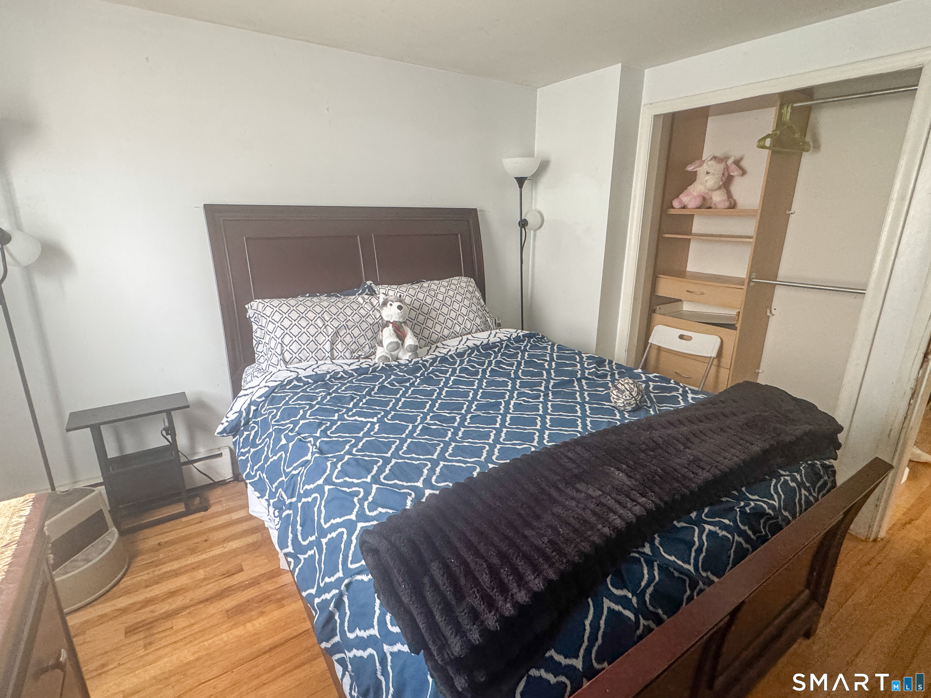 5 Old Farm Drive Newington CT 06111