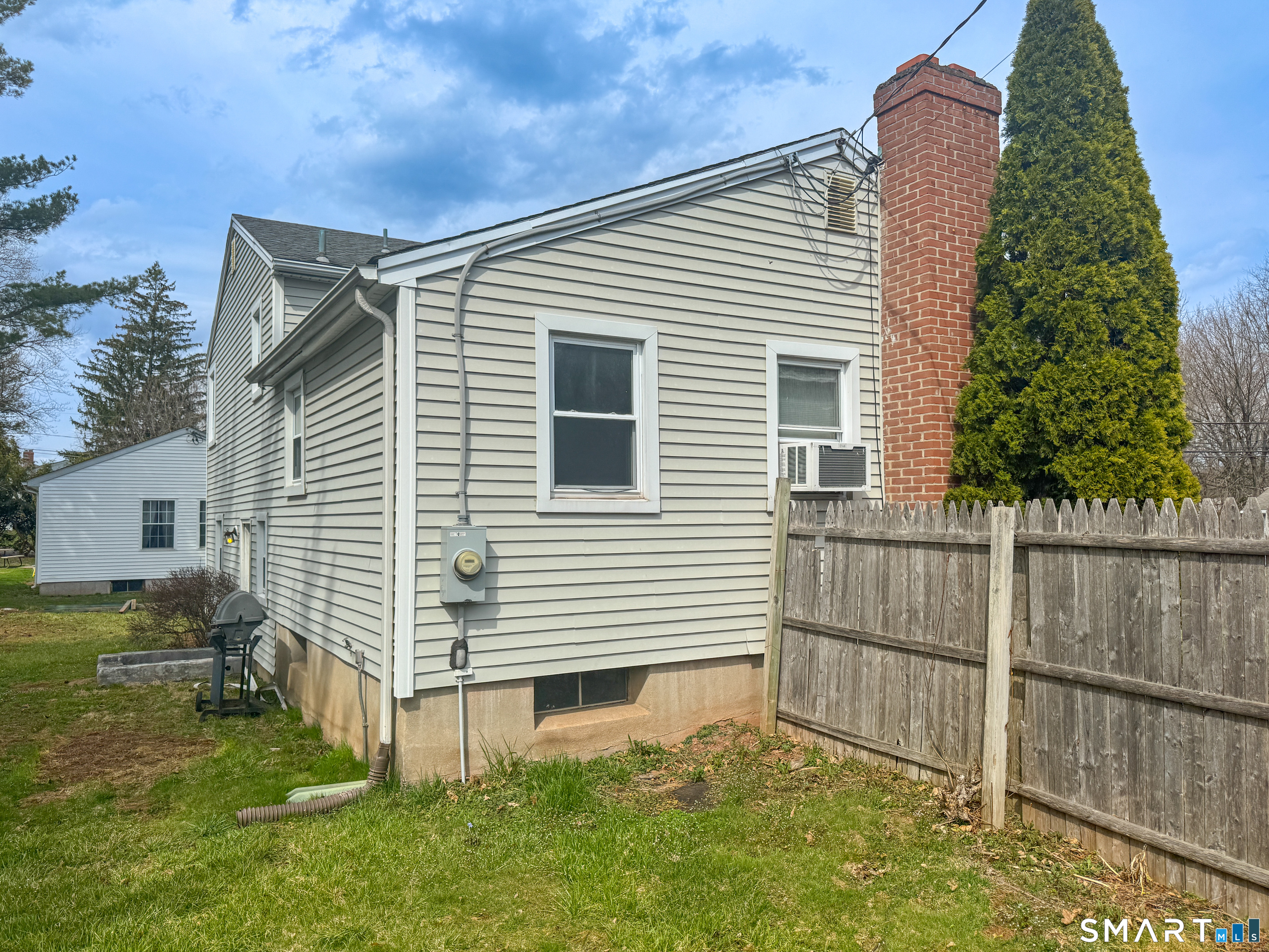5 Old Farm Drive Newington CT 06111