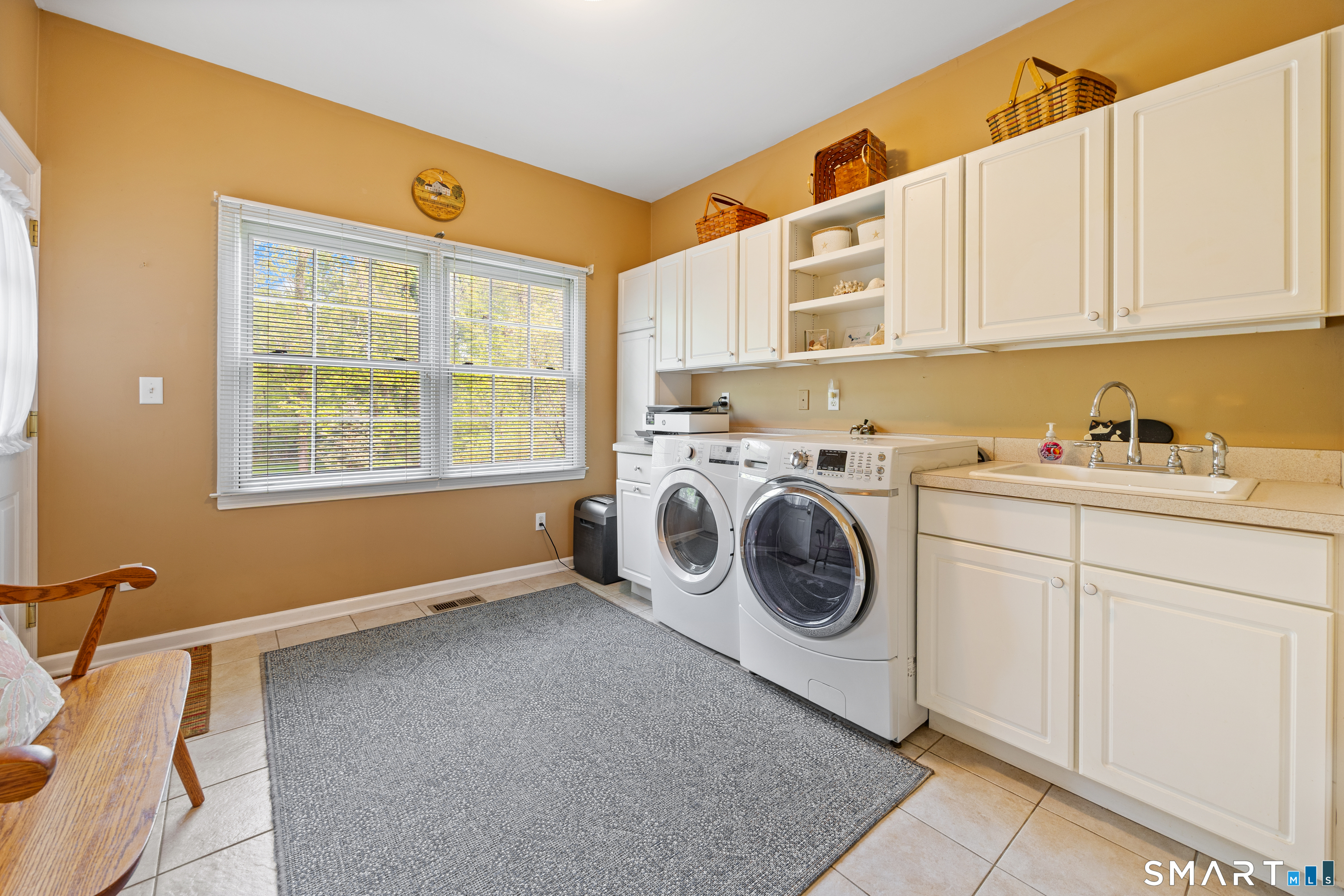699 Andrea Court Cheshire CT 06410