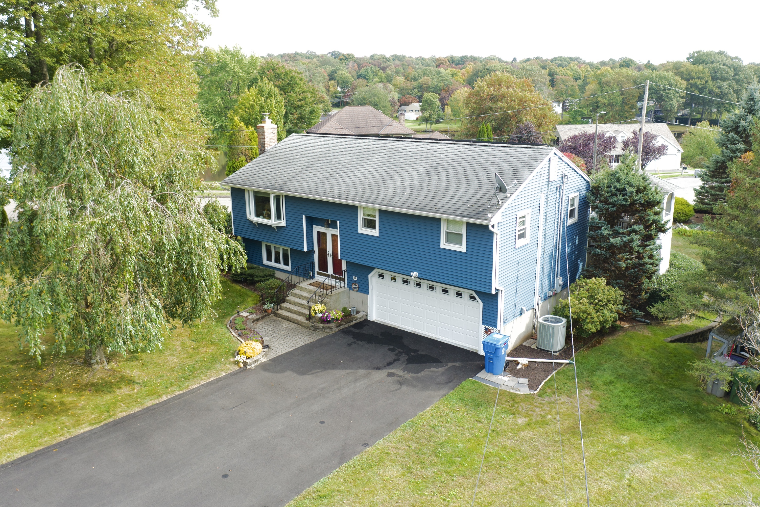 61 Ipswitch Road Bristol CT 06010