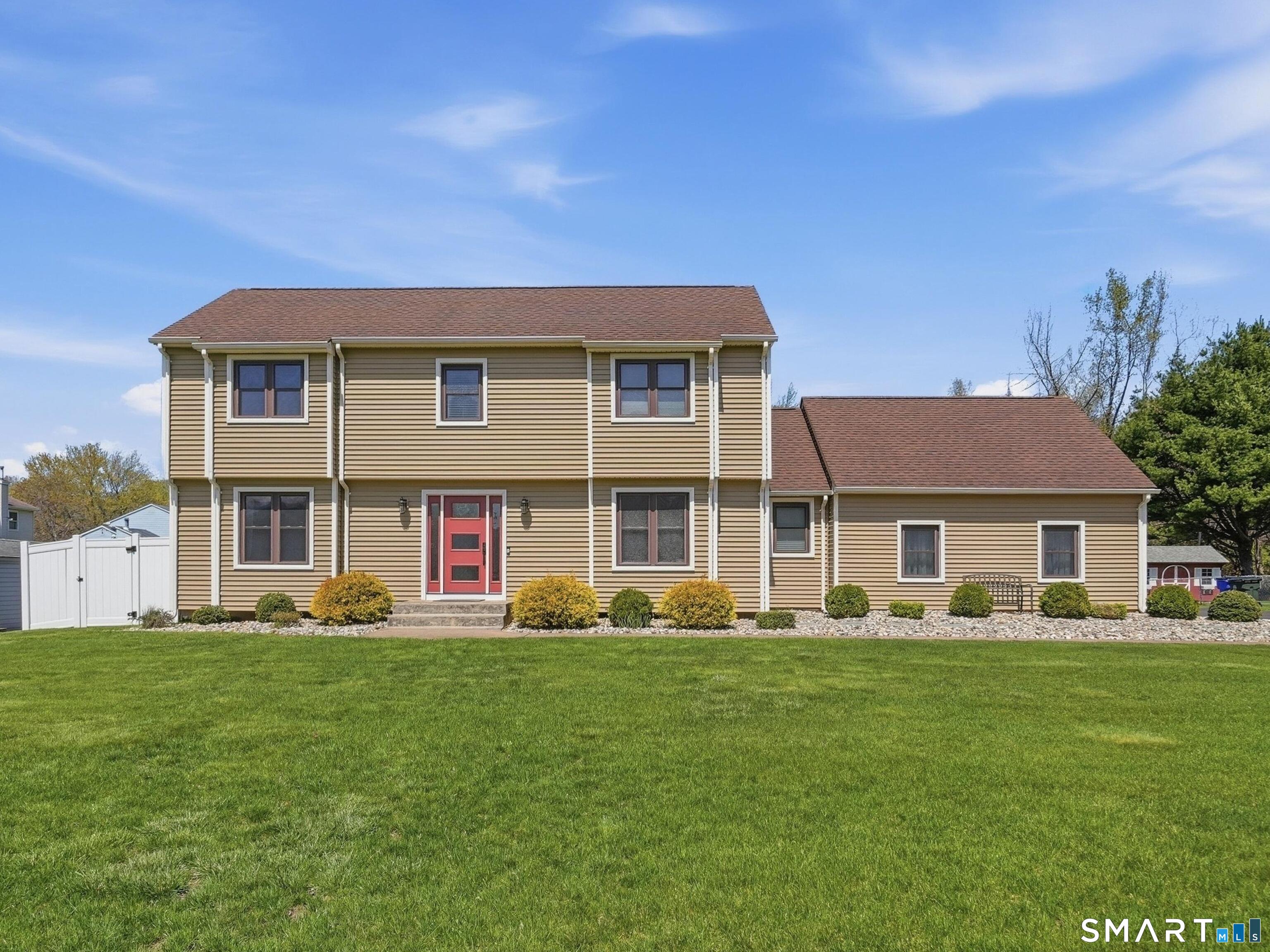 17 Melody Lane East Hartford CT 06118