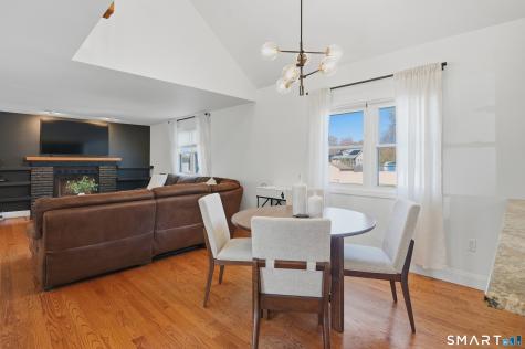 17 Melody Lane East Hartford CT 06118