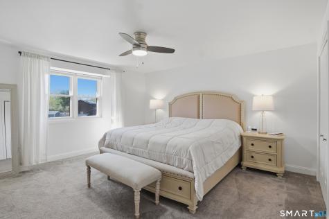 17 Melody Lane East Hartford CT 06118