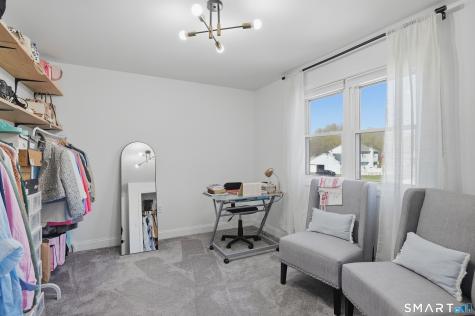 17 Melody Lane East Hartford CT 06118
