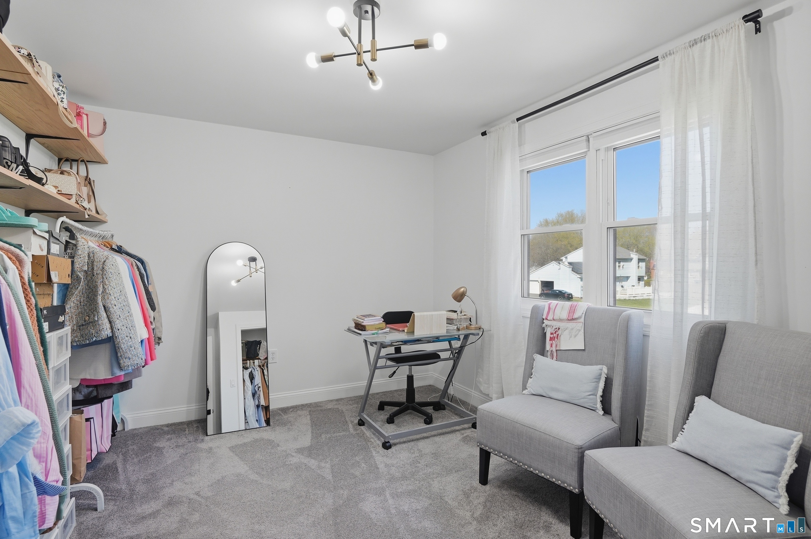 17 Melody Lane East Hartford CT 06118