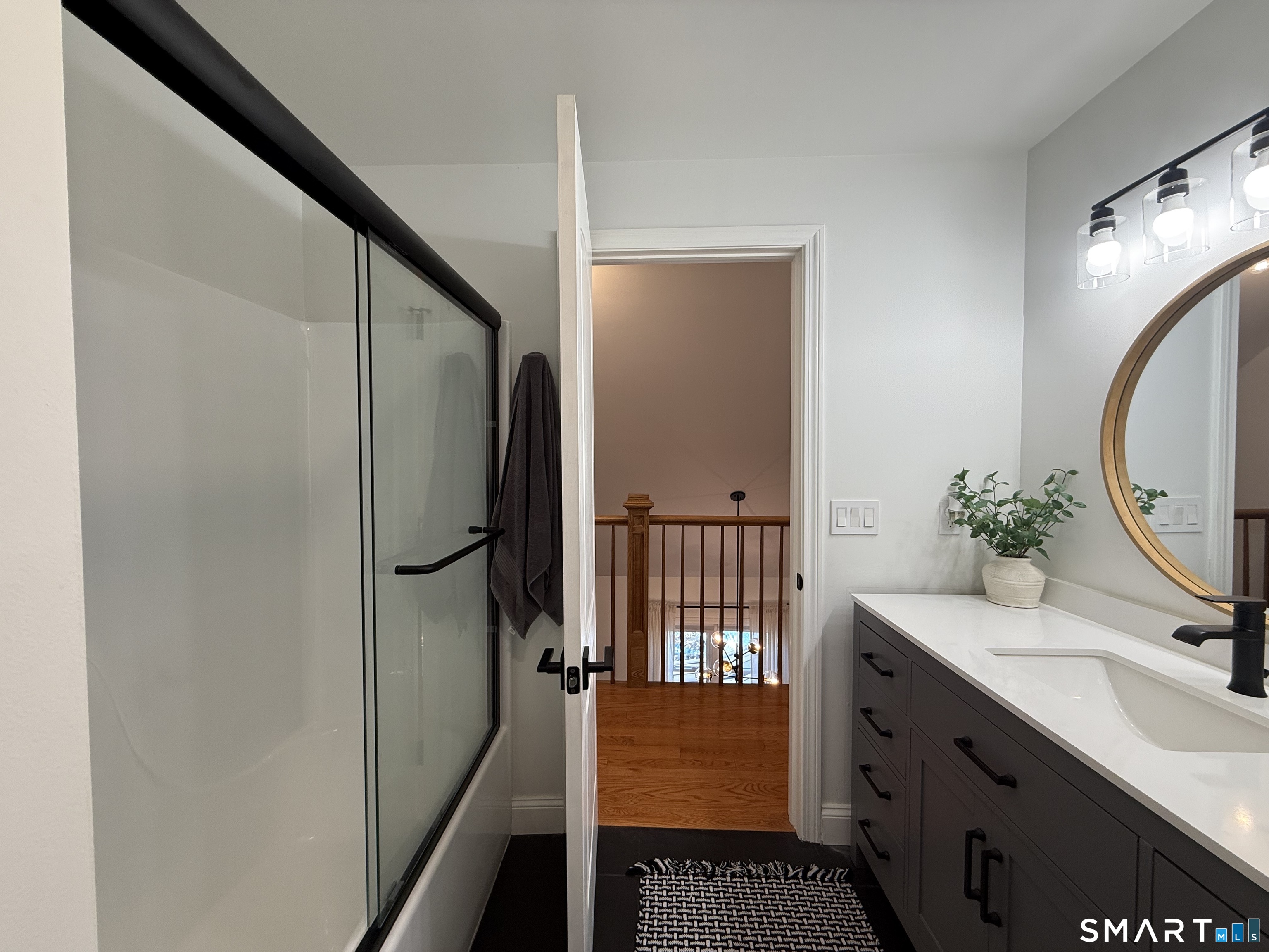 17 Melody Lane East Hartford CT 06118