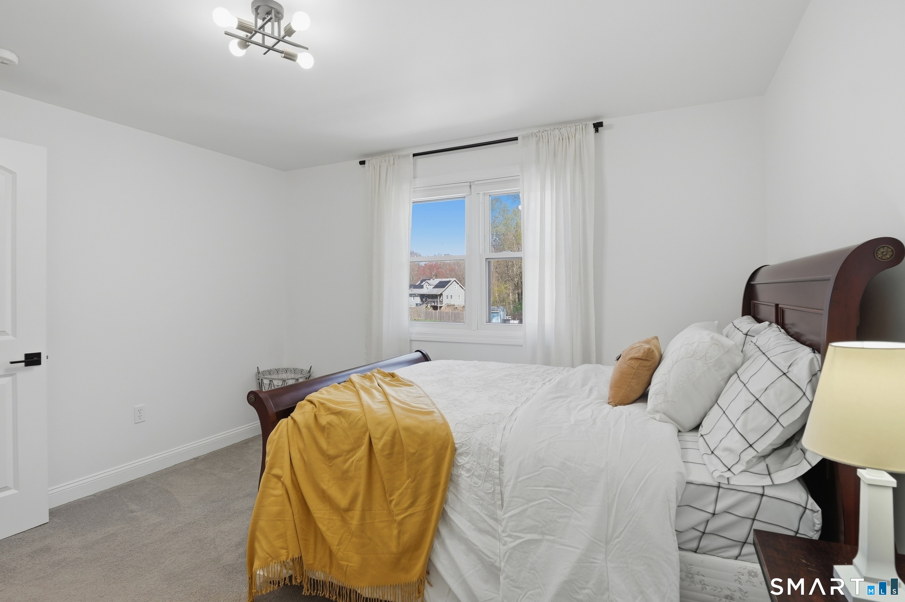 17 Melody Lane East Hartford CT 06118