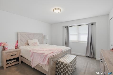 17 Melody Lane East Hartford CT 06118