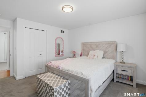 17 Melody Lane East Hartford CT 06118