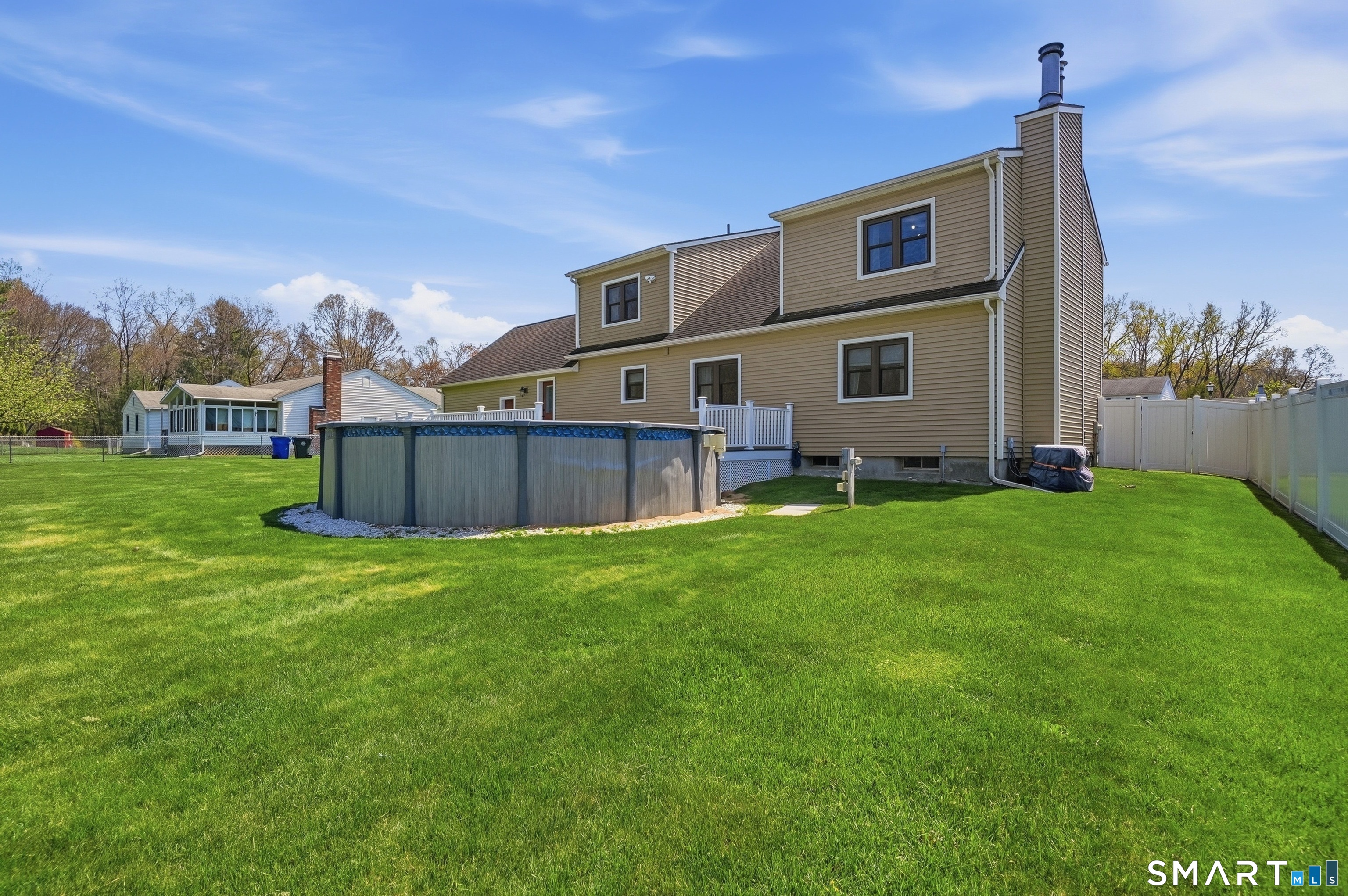 17 Melody Lane East Hartford CT 06118