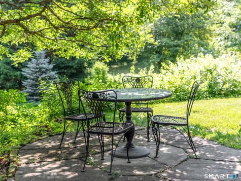 35 Schoolhouse Road Roxbury CT 06783