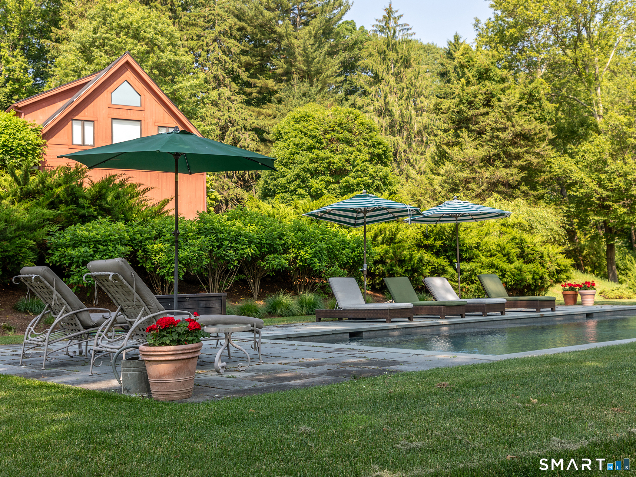 35 Schoolhouse Road Roxbury CT 06783