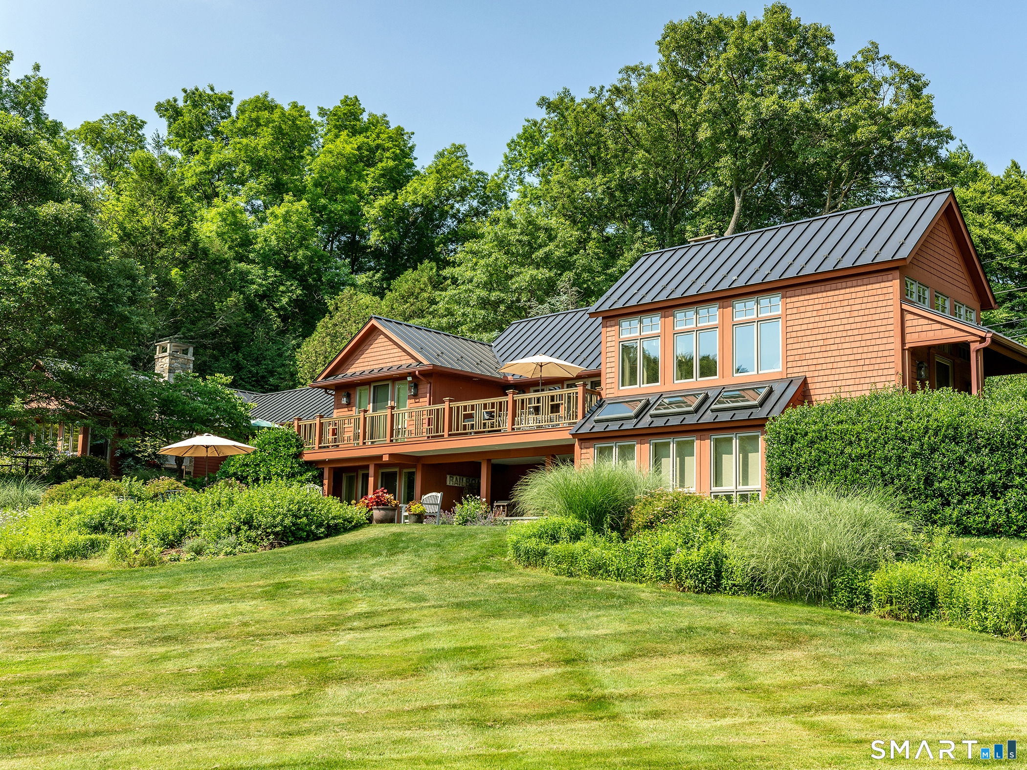 35 Schoolhouse Road Roxbury CT 06783