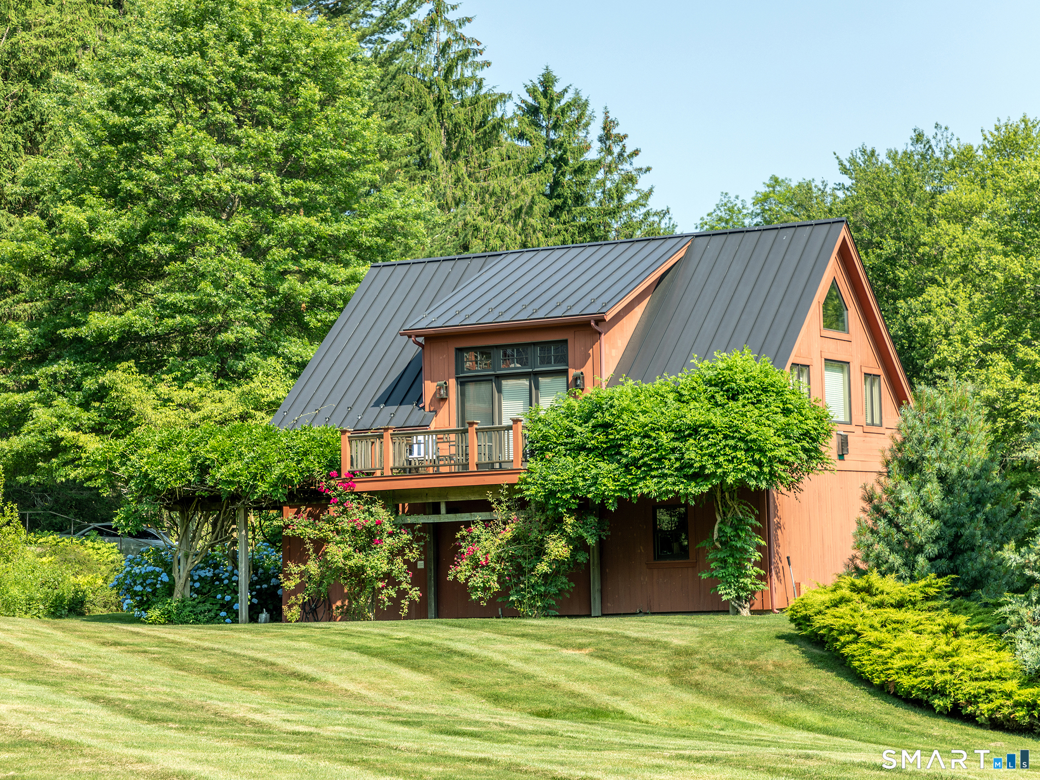 35 Schoolhouse Road Roxbury CT 06783