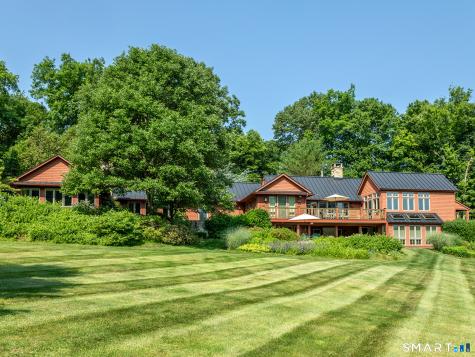 35 Schoolhouse Road Roxbury CT 06783