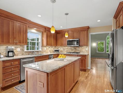 16 Banks Hill Place Ridgefield CT 06877