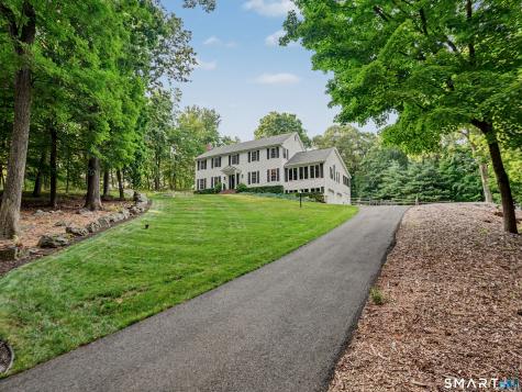 16 Banks Hill Place Ridgefield CT 06877