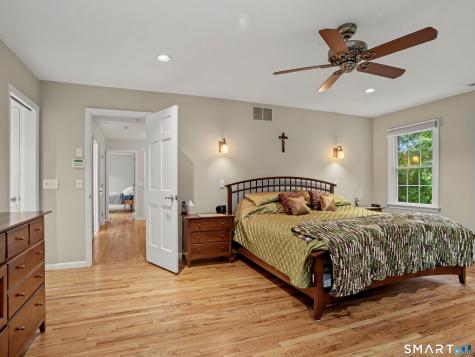 16 Banks Hill Place Ridgefield CT 06877