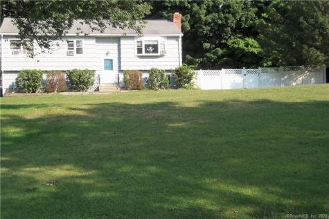 5 Rolling Glen Drive New Milford CT 06776