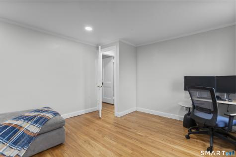 381 Quaker South Lane West Hartford CT 06119
