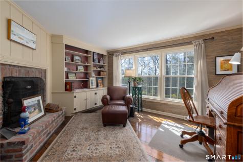 122 Crest Road Middlebury CT 06762
