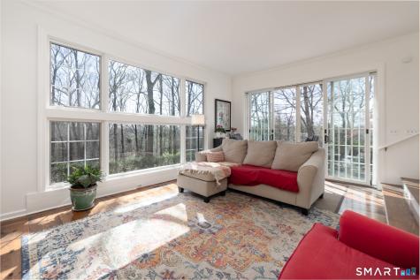 122 Crest Road Middlebury CT 06762