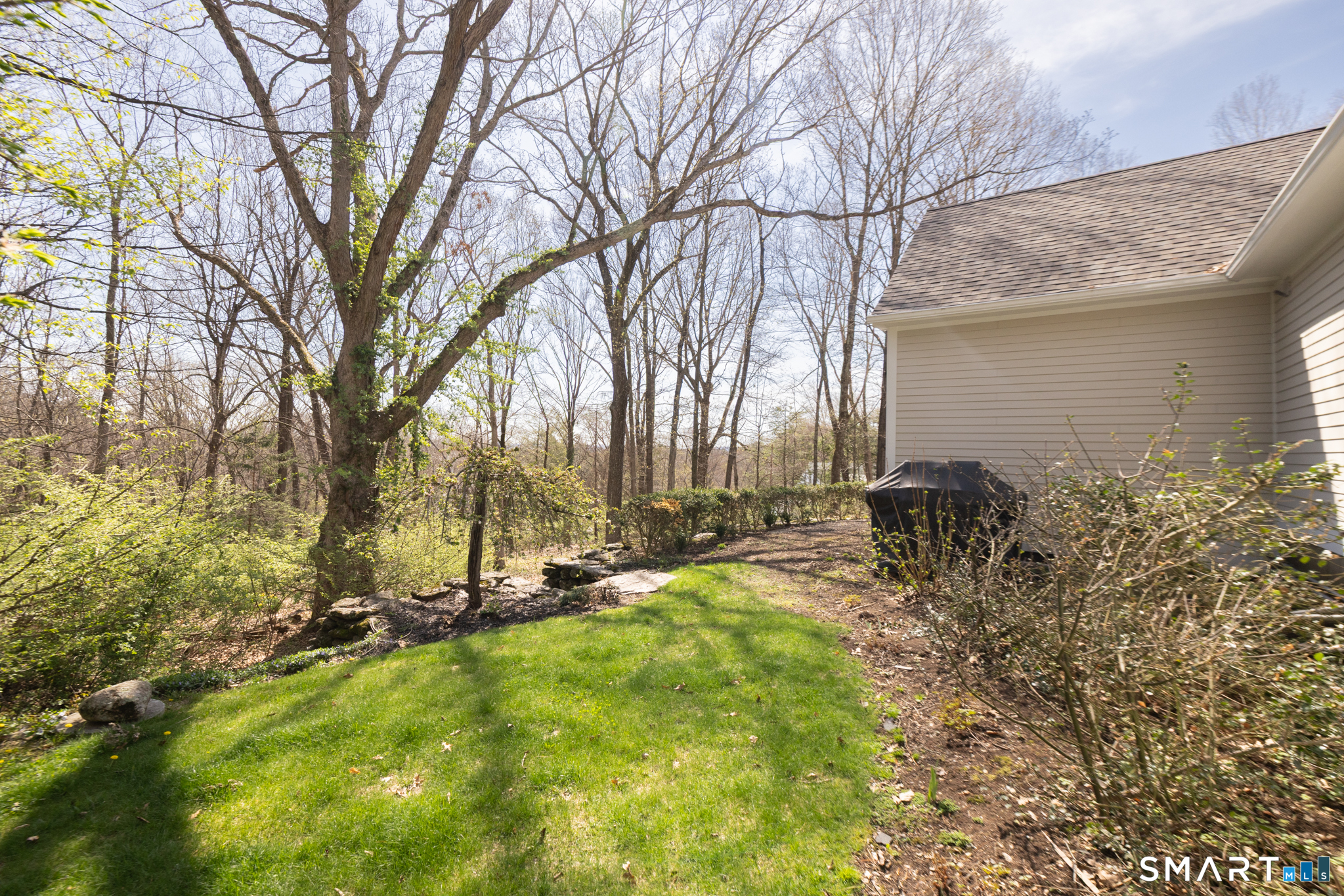 122 Crest Road Middlebury CT 06762