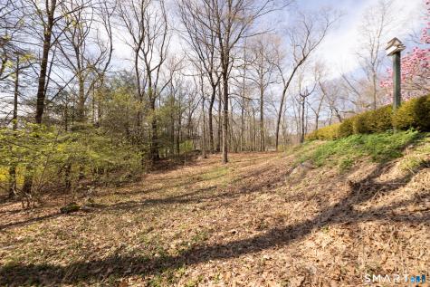 122 Crest Road Middlebury CT 06762