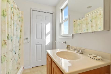 12 Mountainville Road Danbury CT 06810