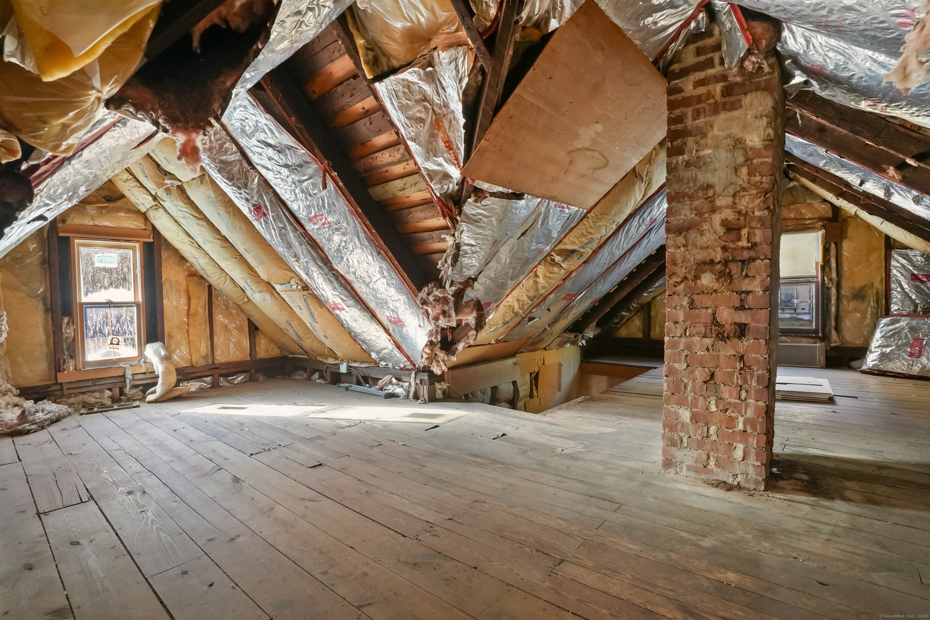 12 Mountainville Road Danbury CT 06810