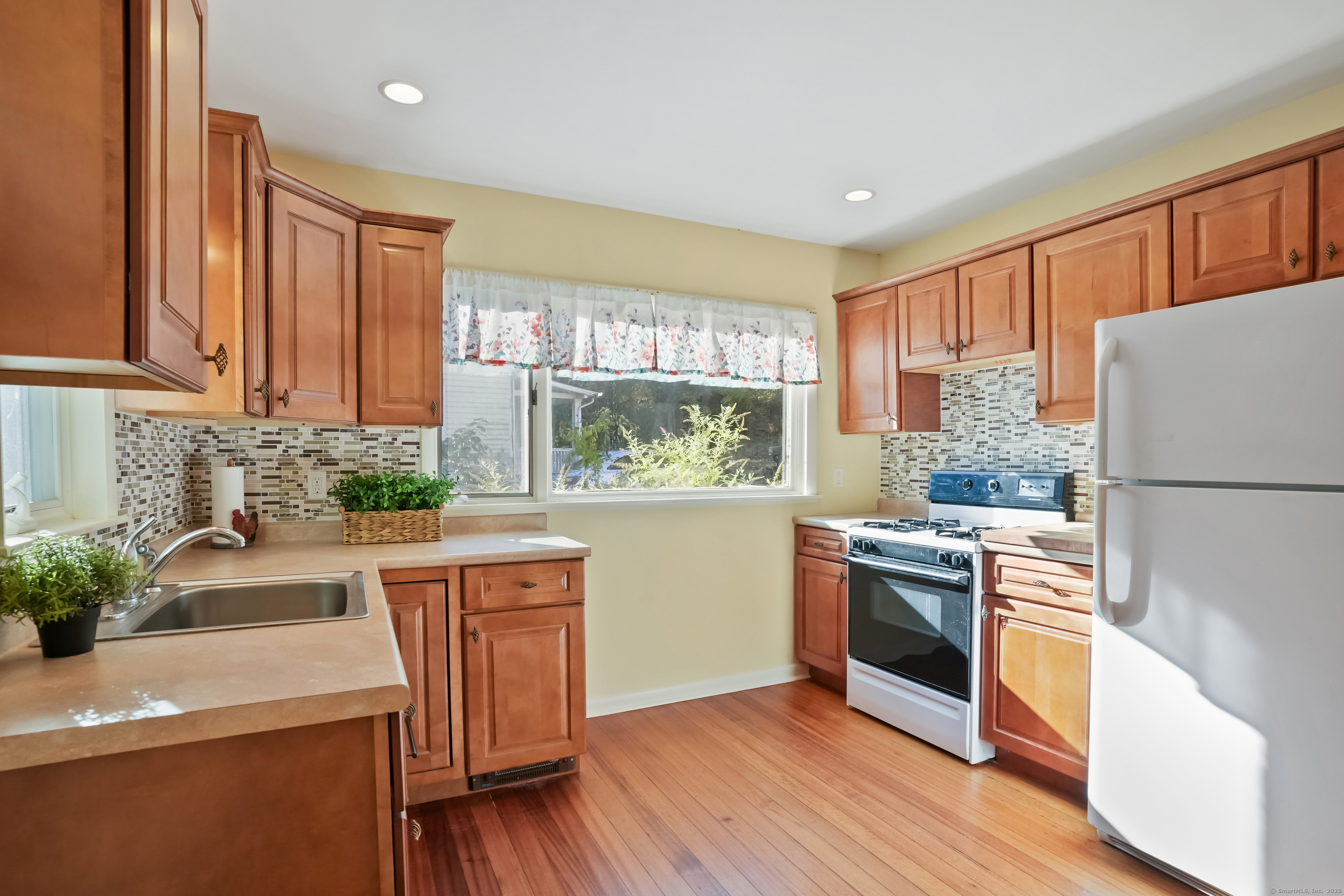 12 Mountainville Road Danbury CT 06810