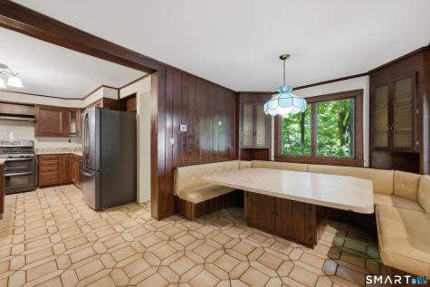 36 Middle River Road Danbury CT 06811
