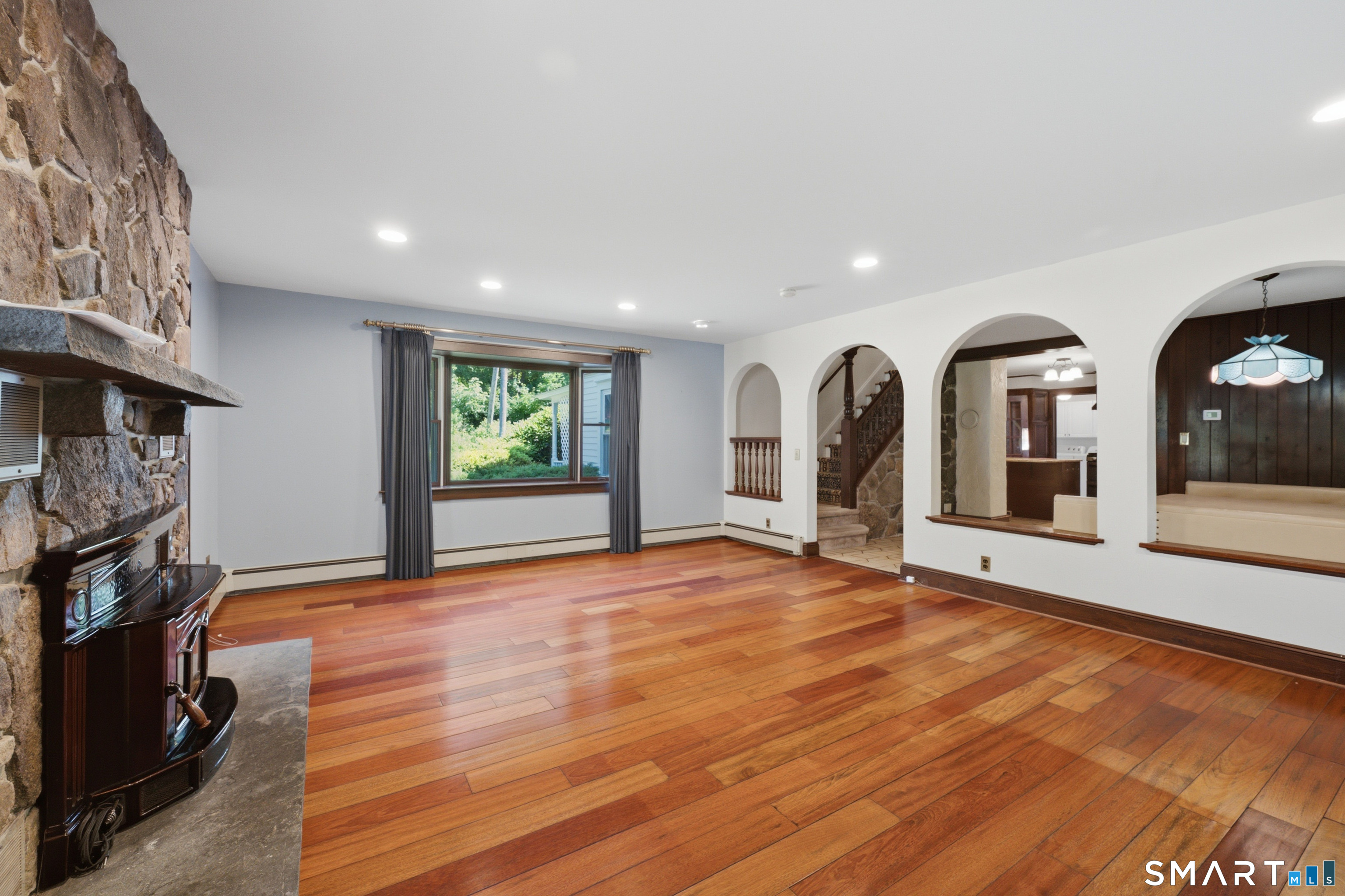 36 Middle River Road Danbury CT 06811