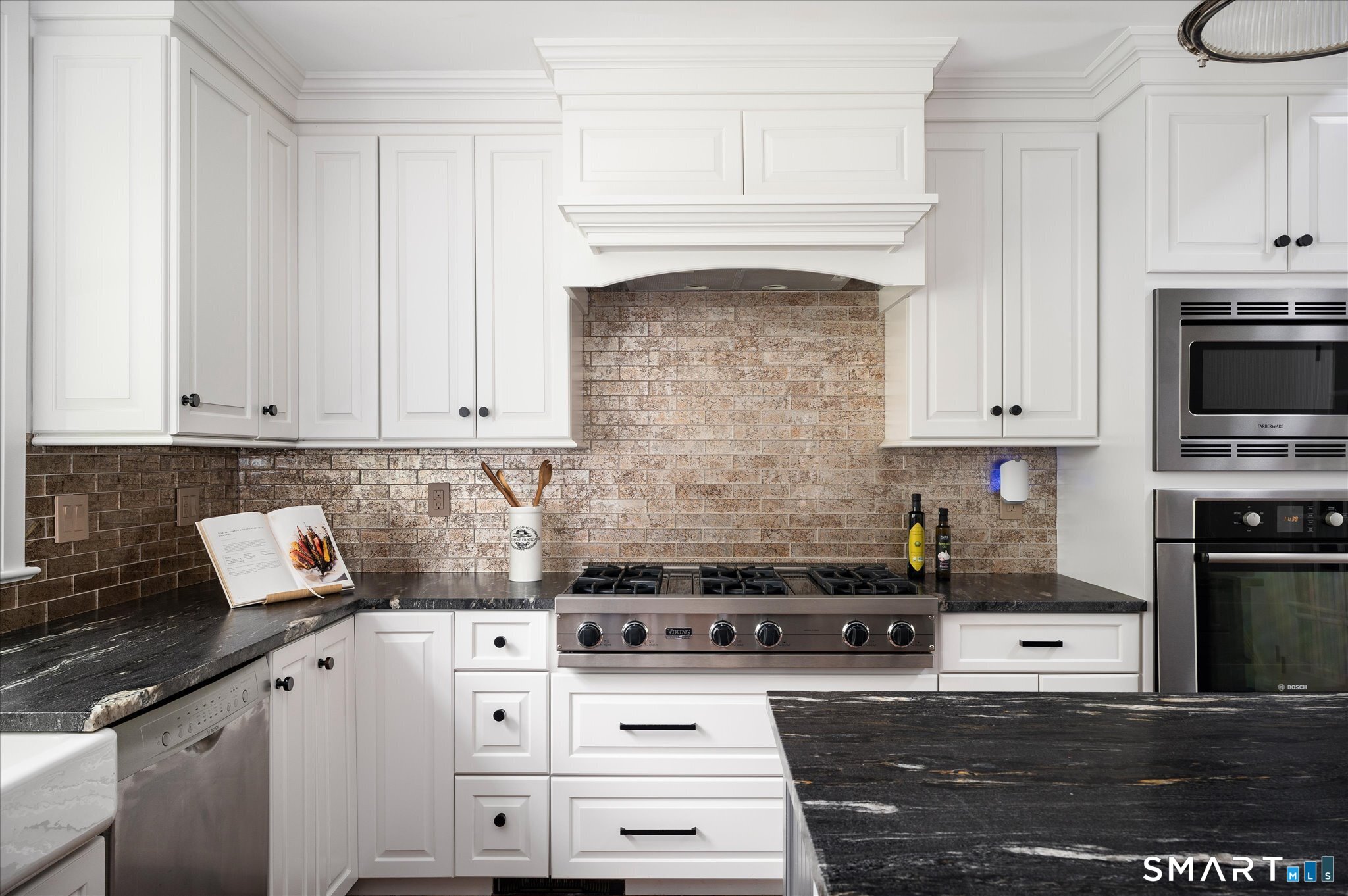 469 Taconic Road Greenwich CT 06831