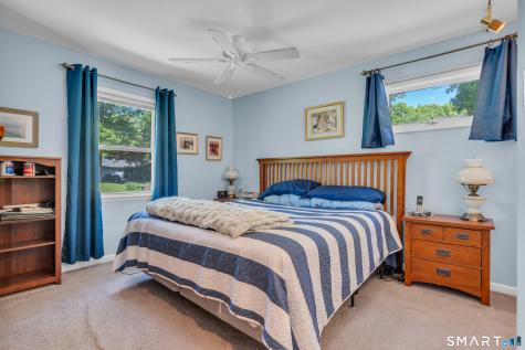 33 Deforest Drive North Branford CT 06471