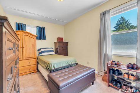 33 Deforest Drive North Branford CT 06471