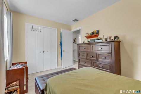 33 Deforest Drive North Branford CT 06471