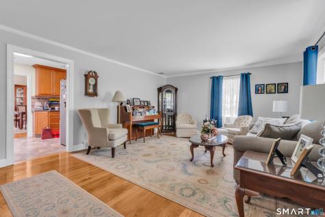 33 Deforest Drive North Branford CT 06471