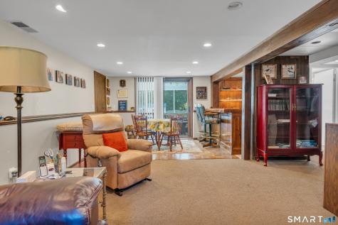 33 Deforest Drive North Branford CT 06471