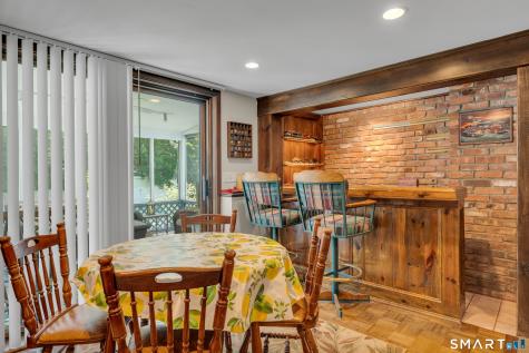 33 Deforest Drive North Branford CT 06471