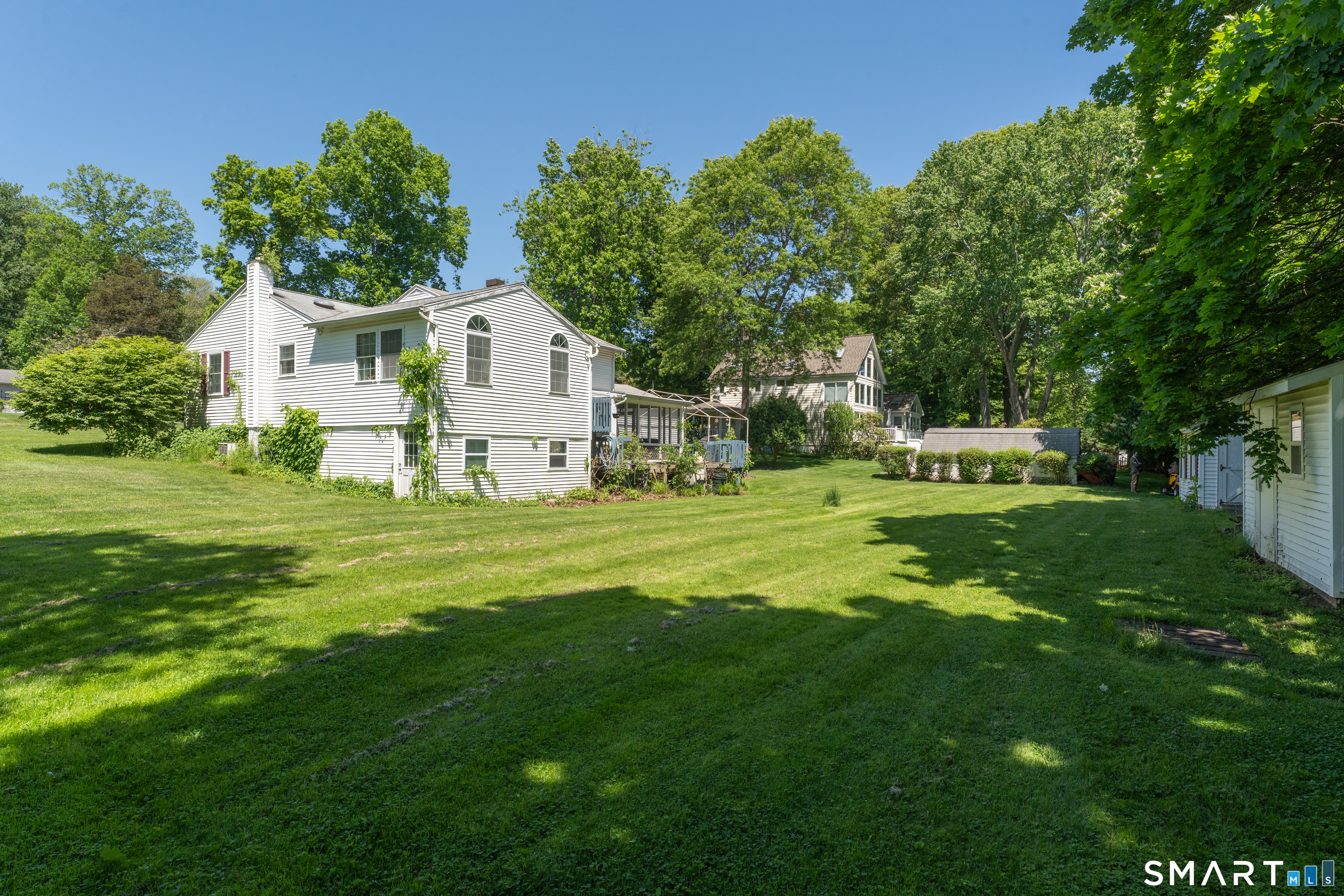 33 Deforest Drive North Branford CT 06471