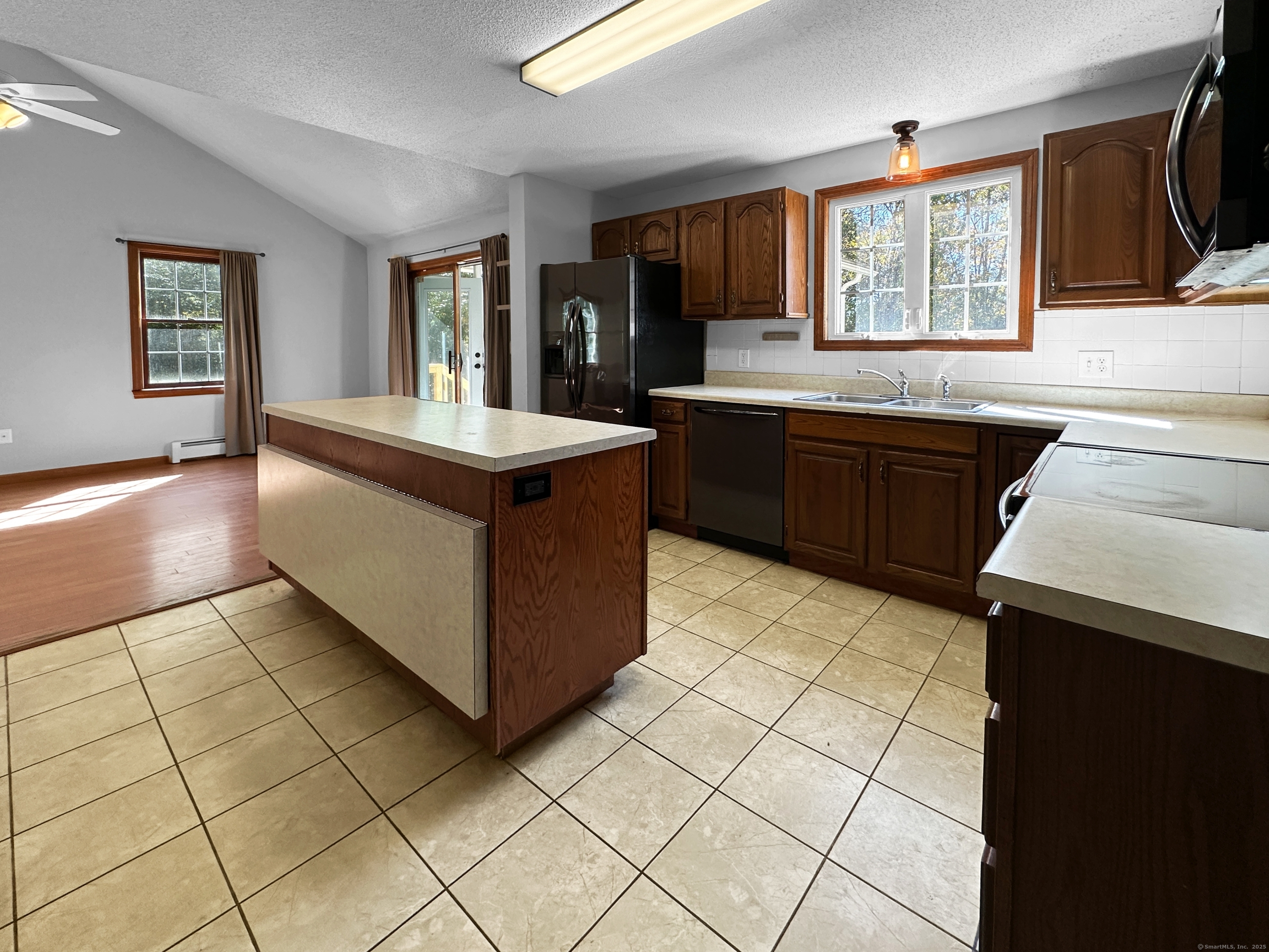 110 Meeting House Hill Road Franklin CT 06254