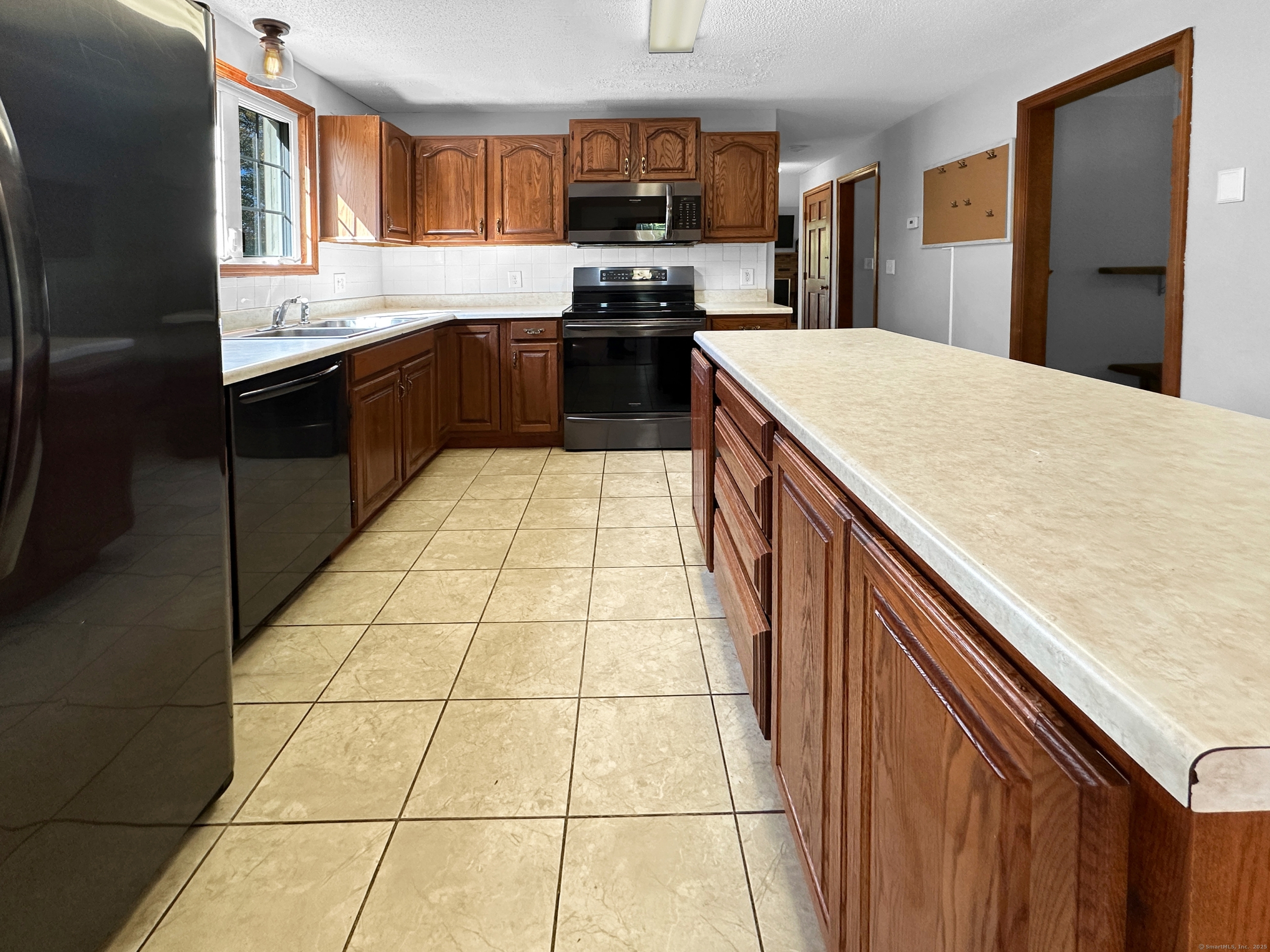 110 Meeting House Hill Road Franklin CT 06254