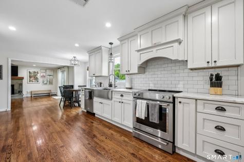 14 Cedrus Court Branford CT 06405